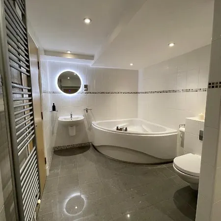 Vikings Duplex Apartment City Centre With Free Parking York Exterior photo